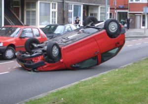 Auto sloop haalt schadeauto op in Groningen