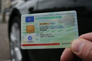 Auto zonder papieren verkopen